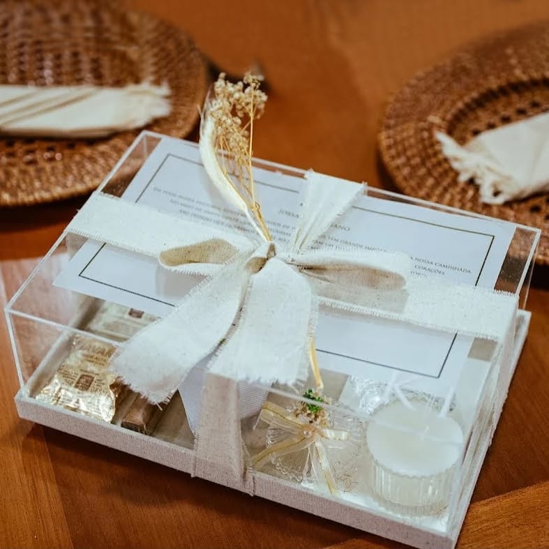 Caixas para padrinhos 1 Caixa para padrinhos - base em mdf e tampa alta em acrílico